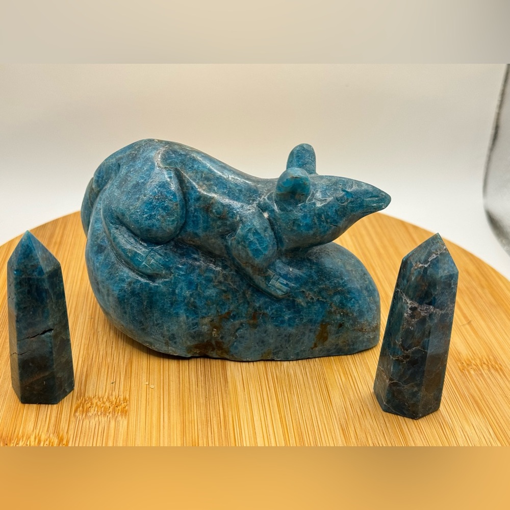 Rat Carving and Towers Made of Blue Apatite